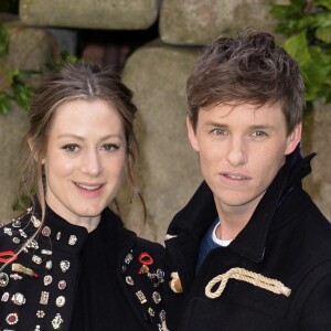 Eddie Redmayne et sa femme Hannah Bagshawe lors de la première de "Early Man" à Londres le 14 janvier 2018.