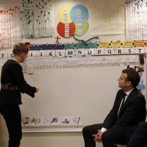 Jean-Michel Blanquer, ministre de l'éducation nationale - Le président Emmanuel Macron visite l'école maternelle Emelie à Paris le 27 mars 2018. © Christophe Ena / Pool / Bestimage