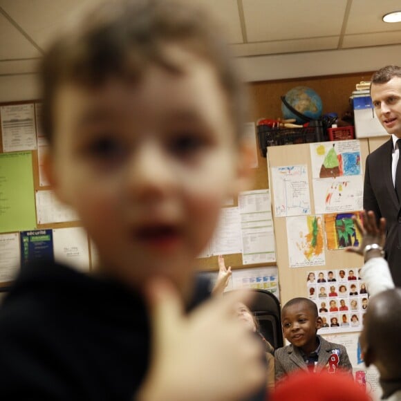 Jean-Michel Blanquer, ministre de l'éducation nationale - Le président Emmanuel Macron visite l'école maternelle Emelie à Paris le 27 mars 2018. © Christophe Ena / Pool / Bestimage