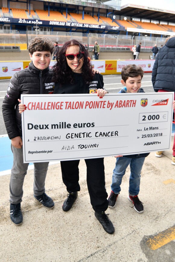 Exclusif - Aïda Touihri et ses enfants - Course "Talon Pointe by Abarth" au circuit Bugatti du Mans les 24 et 25 mars 2018.