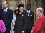 Kate Middleton très enceinte à la messe de Pâques, Meghan et Harry absents