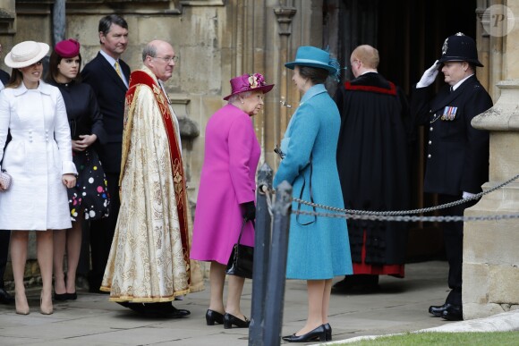 Les princesses Beatrice et Eugenie, Timothy Laurence, David Conner, la reine Elisabeth II d'Angleterre et la princesse Anne - La famille royale d'Angleterre célèbre le dimanche de Pâques dans la Chapelle Saint-Georges de Windsor le 31 mars 2018.