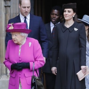 La reine Elisabeth II d'Angleterre, Catherine (Kate) Middleton enceinte, duchesse de Cambridge et le prince William, duc de Cambridge - La famille royale d'Angleterre célèbre le dimanche de Pâques dans la Chapelle Saint-Georges de Windsor le 31 mars 2018.