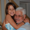 Marina Kaye, enfant, dans les bras de son grand-père - Instagram, le 2 avril 2018.