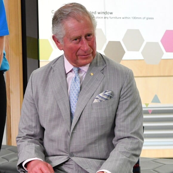 Le prince Charles et Camilla Parker Bowles, duchesse de Cornouailles, lors d'une cérémonie de bienvenue à Brisbane en Australie le 5 avril 2018, au début de leur visite officielle dans le cadre de la tenue des Jeux du Commonwealth 2018.