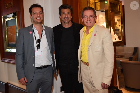 Exclusif - Patrick Dempsey avec Albin Lewi, le directeur artistique du Canneseries, Benoit Louvet, le directeur général du Canneseries à l'hôtel Majestic dans le cadre du festival Canneseries à Cannes le 6 avril 2018. Patrick Dempsey est à l'affiche de la série de Jean-Jacques Annaud, La Vérité sur l'affaire Harry Quebert. © Bruno Bebert / Bestimage