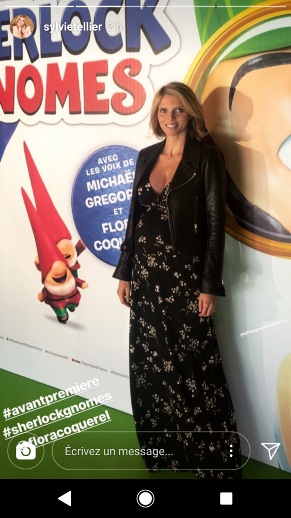 Sylvie Tellier enceinte et rayonnante pour assister à l'avant-première du film "Sherlock Gnomes" avec sa petite fille Margaux (4 ans).