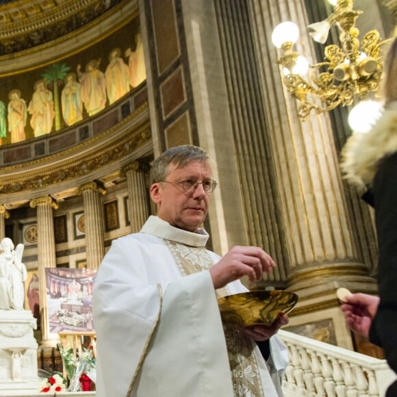 Jean-Claude Camus assiste à la messe mensuelle en la mémoire de Johnny Hallyday à l'église de la Madeleine à Paris le 9 avril 2018. © Pierre Perusseau / Bestimage