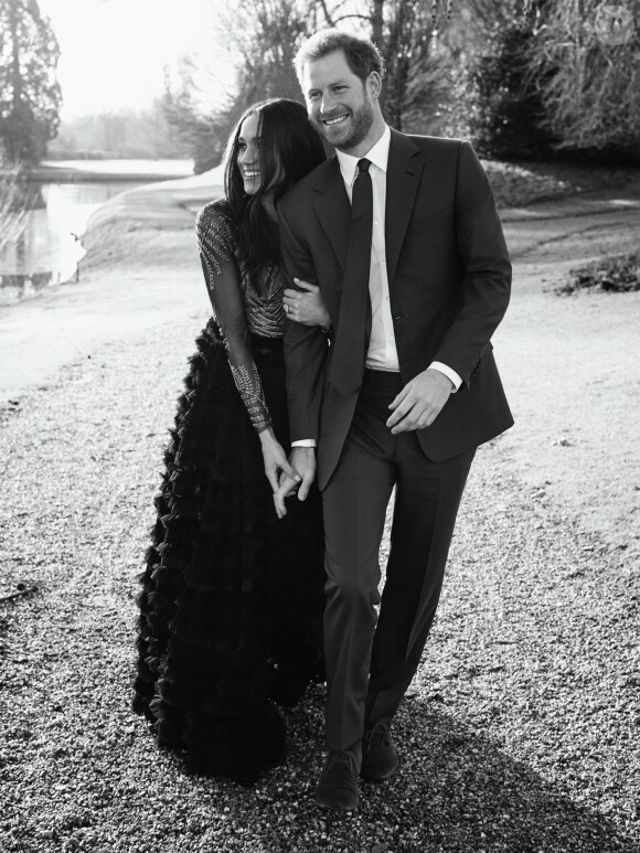 Le prince Harry et Meghan Markle pris en photo le 21 décembre 2017 à Frogmore House, à Windsor, à l'occasion de leurs fiançailles par Alexi Lubomirski. ©Alexi Lubomirski/PA Wire/ABACAPRESS.COM