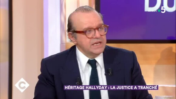 Hervé Témime, avocat de Laura Smet, dans C à Vous le 13 avril 2018.