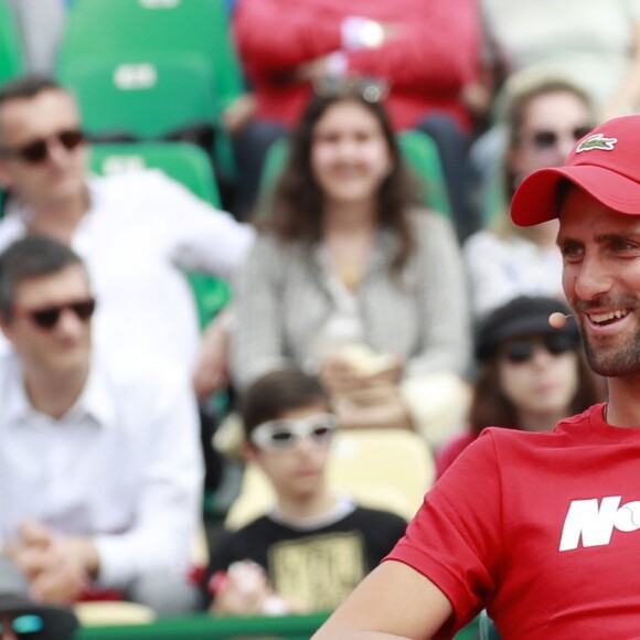 Novak Djokovic lors d'un tournoi caritatif au bénéfice de la fondation Prince Albert II en marge du tournoi de tennis Rolex Masters à Monte-Carlo le 14 avril 2018. L'événement sera retransmis sur l'émission "James Corden Tv Show" sur Sky UK. © Claudia Albuquerque / Bestimage