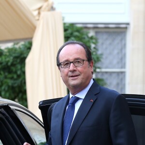 François Hollande - Le président de la République française a reçu les membres de la délégation française de Paris2024 ainsi que ses deux prédécesseurs au palais de l'Elysée à Paris, France, le 16 septembre 2017. © Dominique Jacovides/Bestimage