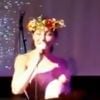 Lio, les seins nus, lors des 10 ans des Femen, à Paris, le 19 avril 2018