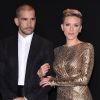 Scarlett Johansson et Romain Dauriac au défilé Tom Ford Automne/Hiver pour femme à Los Angeles, le 20 février 2015
