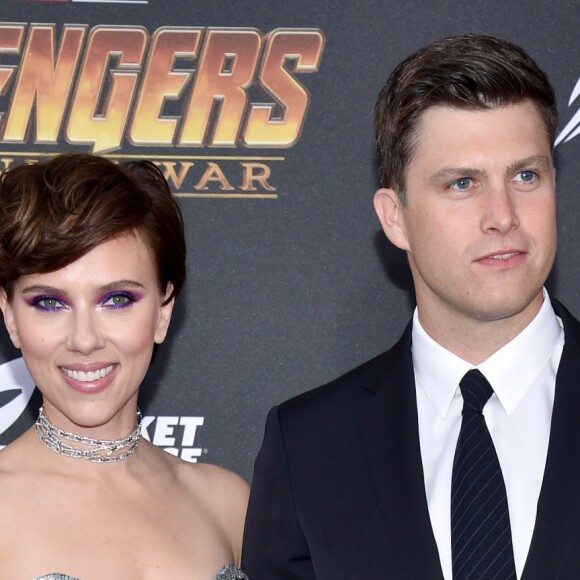 Scarlett Johansson et Colin Jost à la première de 'Avengers: Infinity War' au El Capitan à Hollywood, le 23 avril 2018