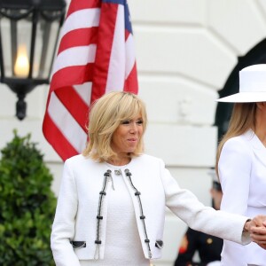 Le président américain Donald Trump, sa femme la Première Dame Melania Trump, le président de la République française Emmanuel Macron et sa femme la Première Dame Brigitte Macron (Trogneux) - Le couple présidentiel américain accueille le couple présidentiel français à la Maison Blanche à Washington, le 24 avril 2018. © Dominique Jacovides/Bestimage