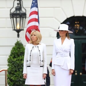 La Première Dame américaine Melania Trump et la Première Dame française Brigitte Macron (Trogneux) - Le couple présidentiel américain accueille le couple présidentiel français à la Maison Blanche à Washington, le 24 avril 2018. © Dominique Jacovides/Bestimage