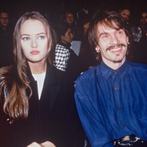 Vanessa Paradis et Florent Pagny au défilé Chanel, à Paris, octobre 1991.