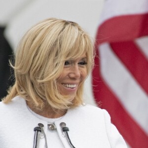 La Première Dame américaine Melania Trump, le président de la République française Emmanuel Macron et sa femme la Première Dame Brigitte Macron (Trogneux) - Le couple présidentiel américain accueille le couple présidentiel français à la Maison Blanche à Washington, le 24 avril 2018.