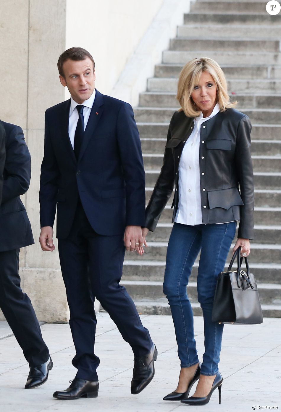 macron.et sa femme bicyclette