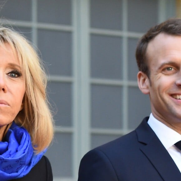 Le Président de la République Emmanuel Macron et sa femme la Première Dame Brigitte Macron (Trogneux) - Le Président de la République française, sa femme la Première Dame, le grand-duc et la grande-duchesse de Luxembourg à l'Académie française à Paris, France, la 20 mars 2018. © Christian Liewig/Pool/Bestimage