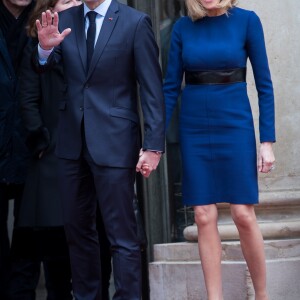 Le président de la République Emmanuel Macron et sa femme la Première Dame Brigitte Macron (Trogneux) - Le président de la République française et sa femme la Première Dame ont reçu le grand-duc et la grande-duchesse de Luxembourg au palais de l'Elysée à Paris, France, le 19 mars 2018. © Cyril Moreau/Bestimage