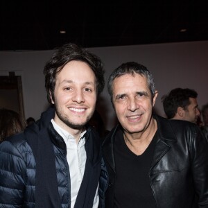 Exclusif - Le chanteur Vianney et Julien Clerc - Julien Clerc en concert à la Salle Pleyel pour "La Tournée des 50 ans" à Paris le 18 mars 2018 © Cyril Moreau