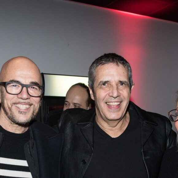 Exclusif - Pascal Obispo et sa femme Julie Hantson, Julien Clerc, Nicole Guérin (la mère de Pascal Obispo), le chanteur Vianney - Julien Clerc en concert à la Salle Pleyel pour "La Tournée des 50 ans" à Paris le 18 mars 2018 © Cyril Moreau