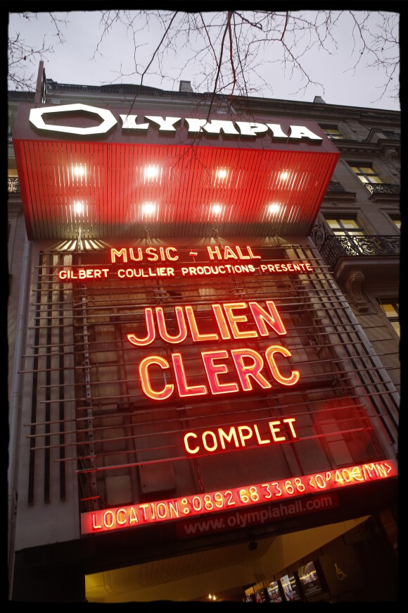 Exclusif - Julien Clerc en concert sur la scène de l'Olympia dans le cadre de sa "Tournée des 50 ans". Paris, le 9 Mars 2018. © Alain Guizard / Bestimage