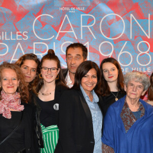 Exclusif - Anne Hidalgo et la famille Caron - Vernissage de l'exposition du photographe Gilles Caron à la Mairie de Paris le 3 mai 2017. © Veeren/Bestimage