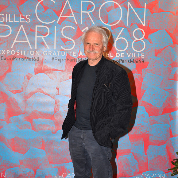 Exclusif - Yann Arthus-Bertrand - Vernissage de l'exposition du photographe Gilles Caron à la Mairie de Paris le 3 mai 2017. © Veeren/Bestimage
