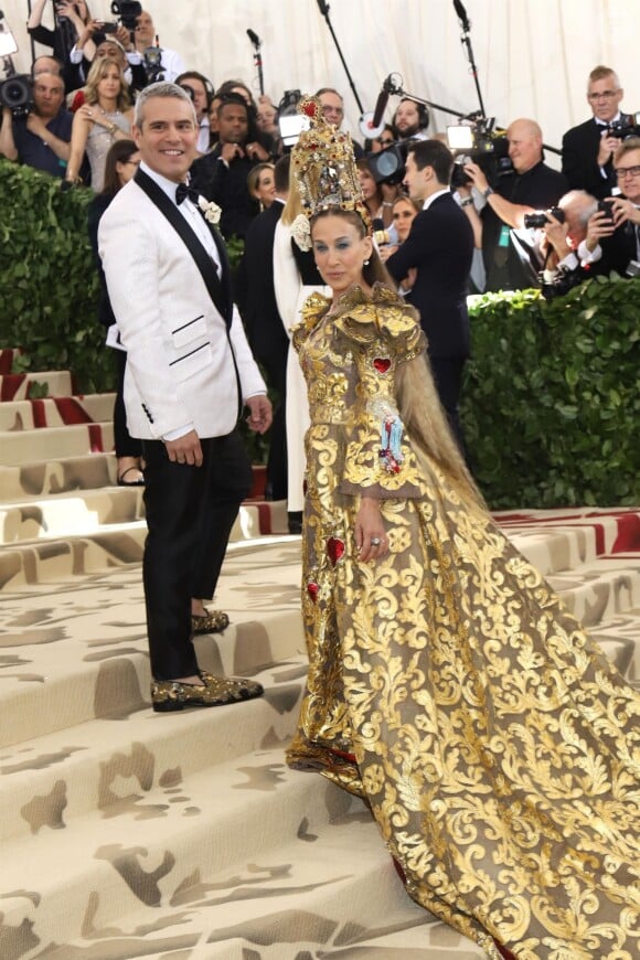 Andy Cohen et sa femme Sarah Jessica Parker - Les célébrités arrivent à l'ouverture de l'exposition Heavenly Bodies: Fashion and the Catholic Imagination à New York, le 7 mai 2018