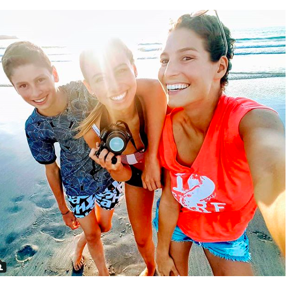 Laury Thilleman en famille le 11 mai 2018.