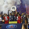 Le PSG célèbre son titre de Champion de France 2018, après son match contre Rennes (0-2) au Parc des Princes à Paris, le 12 mai 2018. © Marc Ausset-Lacroix/Bestimage