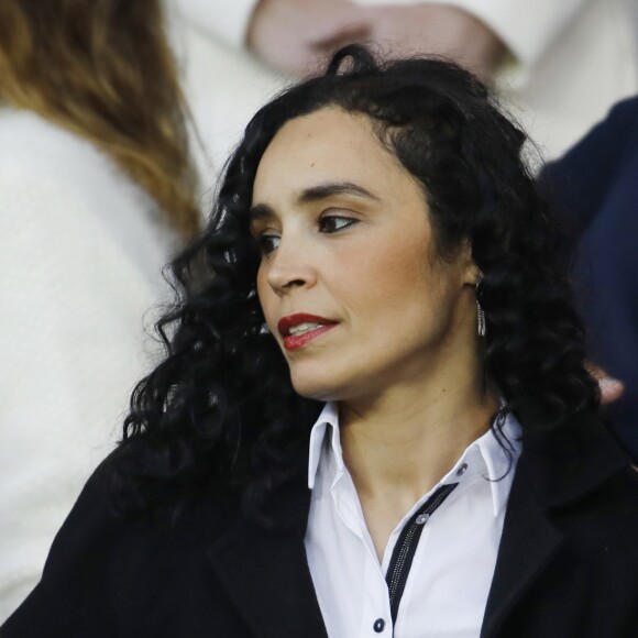 Aïda Touihri et son fils Eloan dans les tribunes du Parc des Princes lors du match de Ligue 1 PSG - Rennes à Paris, le 12 mai 2018, à l'issue duquel le Paris Saint-Germain a fêté son titre de champion de France. © Marc Ausset-Lacroix/Bestimage