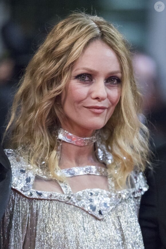 Vanessa Paradis - Montée des marches du film " Un couteau dans le coeur " lors du 71ème Festival International du Film de Cannes. Le 17 mai 2018 © Borde-Jacovides-Moreau/Bestimage