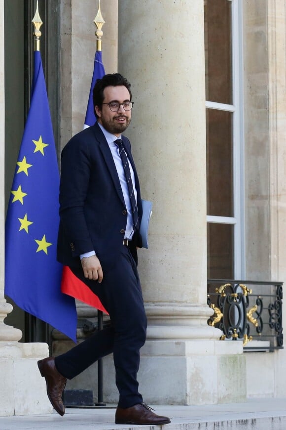 Mounir Mahjoubi, Secrétaire d'Etat chargé du Numérique lors de la sortie du conseil des ministres du 20 avril 2018, au palais de l'Elysée à Paris. © Stéphane Lemouton / Bestimage