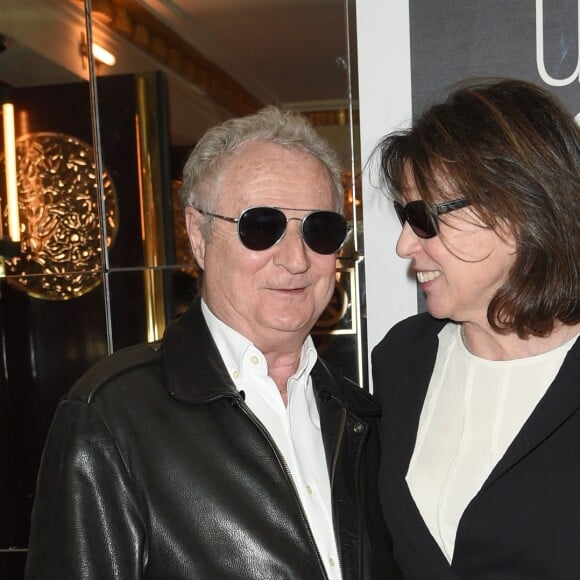 Daniel Prévost et sa compagne Françoise - 10 ans du spectacle "Un Poyo Rojo" au Théatre Antoine à Paris le 17 mai 2018. © Coadic Guirec/Bestimage