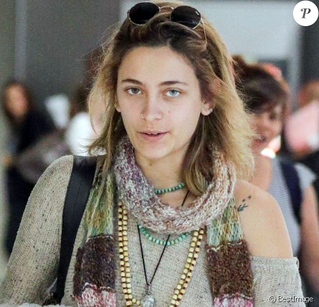 Paris Jackson Sans Maquillage Et Avec Ses Yeux Vairons Elle N Est Pas La Meme Purepeople