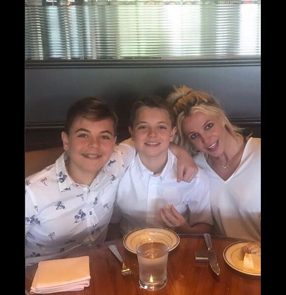 Britney Spears et ses fils. Instagram, mai 2018