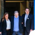 Le producteur déchu Harvey Weinstein, accusé par des dizaines de femmes d'agressions sexuelles et de viols, à la sortie du commissariat du sud de Manhattan où il s'est spontanément présenté. New York le 25 mai 2018.