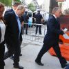 Harvey Weinstein arrive au tribunal à New York, en compagnie de son avocat Ben Brafman. Le producteur déchu Harvey Weinstein, accusé par des dizaines de femmes d'agressions sexuelles et de viols, s'est présenté spontanément au commissariat du sud de Manhattan avant d'être transféré au tribunal. New York le 25 mai 2018.