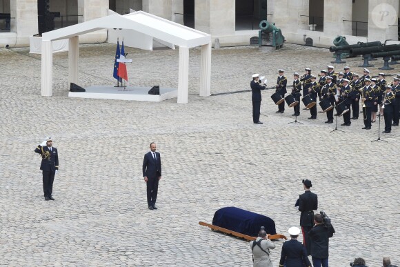 Edouard Philippe - Obsèques de Serge Dassault en la cathédrale Saint-Louis-des-Invalides suivi des honneurs militaires à Paris. Le 1er juin 2018 © Coadic Guirec / Bestimage