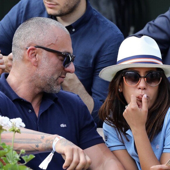 Amel Bent et son mari Patrick Antonelli dans les tribunes des internationaux de tennis de Roland Garros à Paris, France, le 3 juin 2018. © Dominique Jacovides - Cyril Moreau/Bestimage