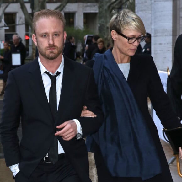 Robin Wright et son fiancé Ben Foster à la 6e soirée annuelle "Women In The World Summit" à New York, le 22 avril 2015.