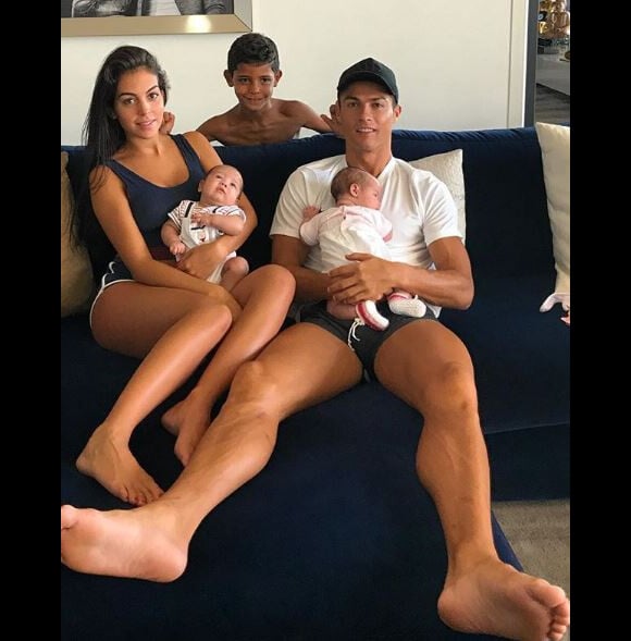 Cristiano Ronaldo : une vidéo avec ses jumeaux fait polémique 