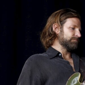 Bradley Cooper filme A Star is Born au Glastonbury Festival 2017