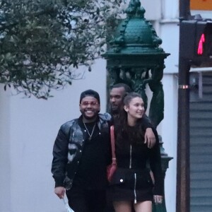 Exclusif - Bella Hadid et son compagnon The Weeknd ont été boire un verre dans le quartier de Pigalle avant d'aller dîner dans un restaurant près de La gare de Lyon à Paris le 31 mai 2018.