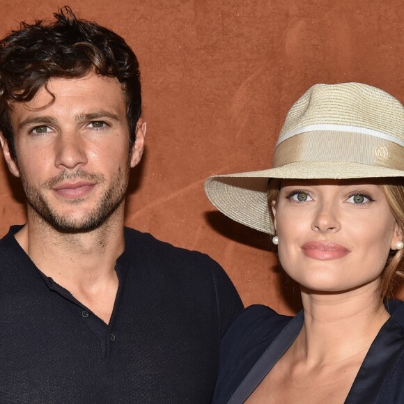 Caroline Receveur (enceinte) et Hugo Philip - People au bar Magnum lors des Internationaux de France de Tennis de Roland Garros à Paris. Le 9 juin 2018 © Veeren / Bestimage