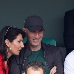 Zinedine Zidane et sa femme Veronique, Luca Zidane dans les tribunes des Internationaux de France de Tennis de Roland Garros à Paris, le 10 juin 2018. © Dominique Jacovides - Cyril Moreau/Bestimage